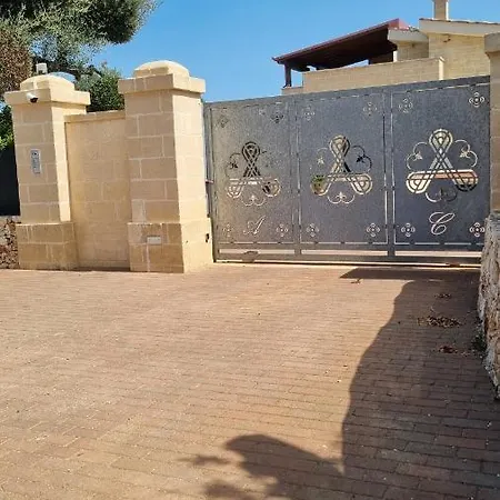 La Dimora Negli Ulivi فندق مبيت وإفطار